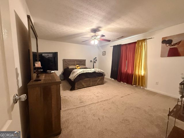 6869 Lockley Court, Rex, GA 30273