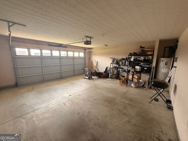 6869 Lockley Court, Rex, GA 30273
