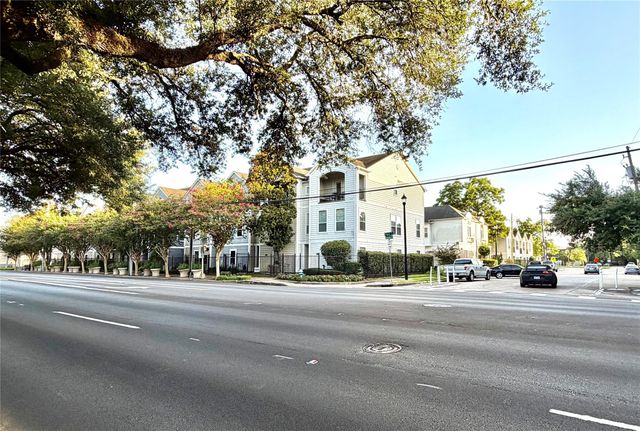 1708 Elgin Street, Houston, TX 77004