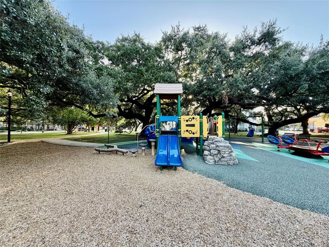 1708 Elgin Street, Houston, TX 77004