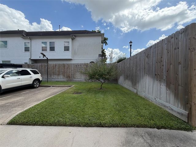 1708 Elgin Street, Houston, TX 77004