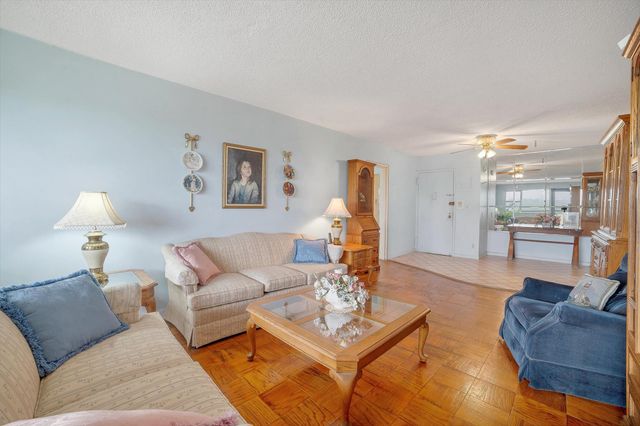 1523 Central Park Avenue 14C, Yonkers, NY 10710