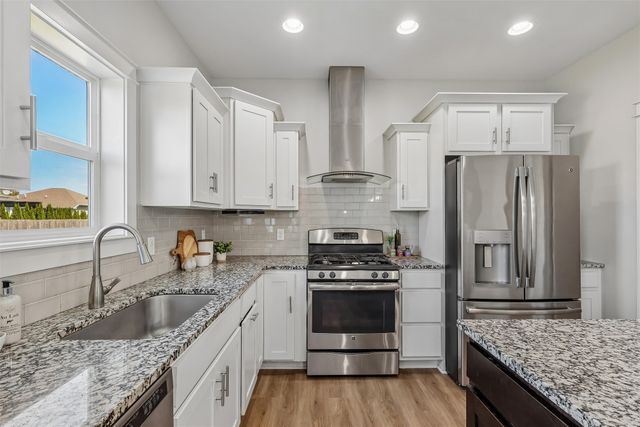 555 NE Bowman Drive, Waukee, IA 50263
