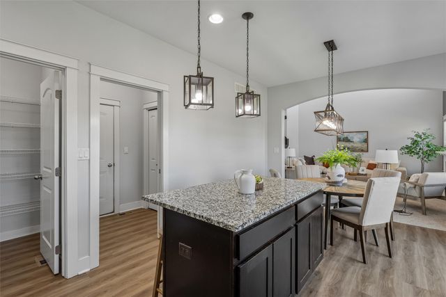 555 NE Bowman Drive, Waukee, IA 50263