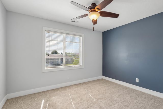555 NE Bowman Drive, Waukee, IA 50263