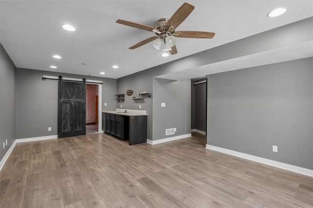 555 NE Bowman Drive, Waukee, IA 50263