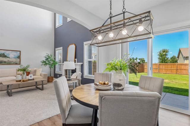 555 NE Bowman Drive, Waukee, IA 50263