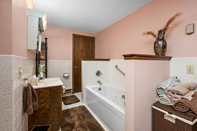 26715 W 123rd Avenue N, Rogers, MN 55374