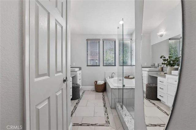 45 Paseo Vespertino, Rancho Santa Margarita, CA 92688