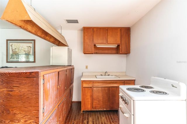 3655 N SCENIC HIGHWAY, Lake Wales, FL 33898