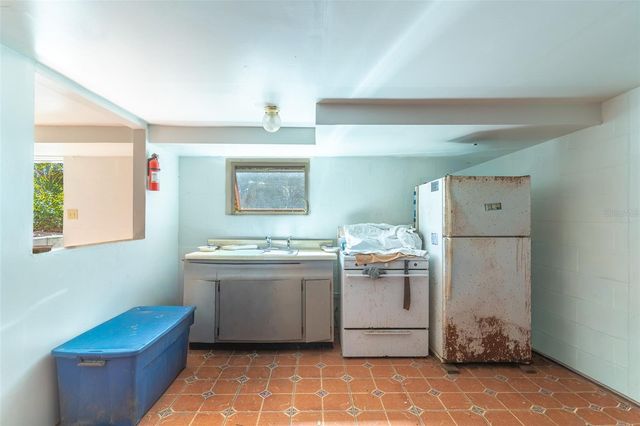 3655 N SCENIC HIGHWAY, Lake Wales, FL 33898