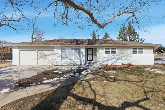 1040 E 44th St S, Wichita, KS 67216