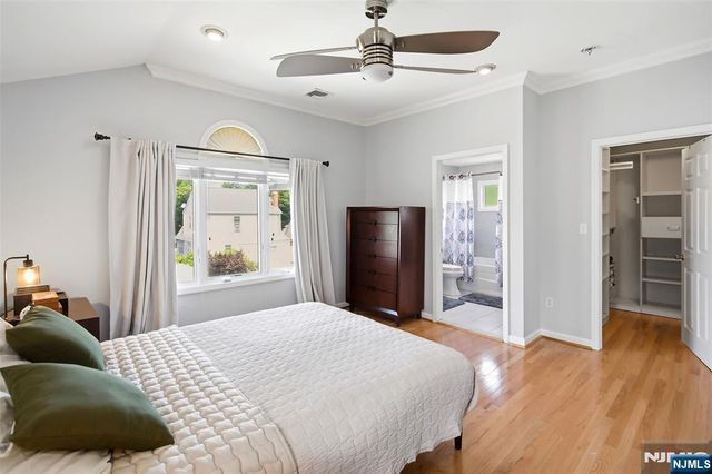 71 Intervale Road, Teaneck, NJ 07666