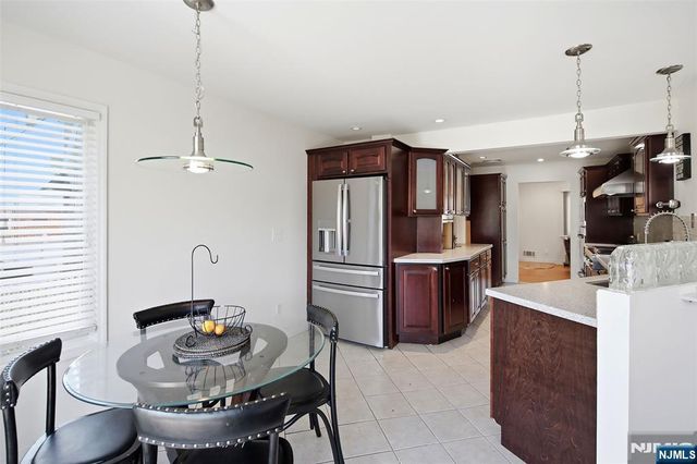 71 Intervale Road, Teaneck, NJ 07666