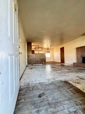 5700 Schiesel Avenue, Klamath Falls, OR 97603