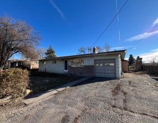 5700 Schiesel Avenue, Klamath Falls, OR 97603