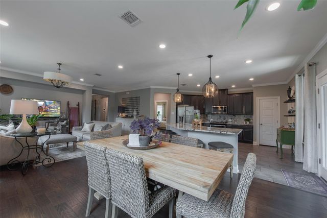 1612 Bovina DR, Leander, TX 78641