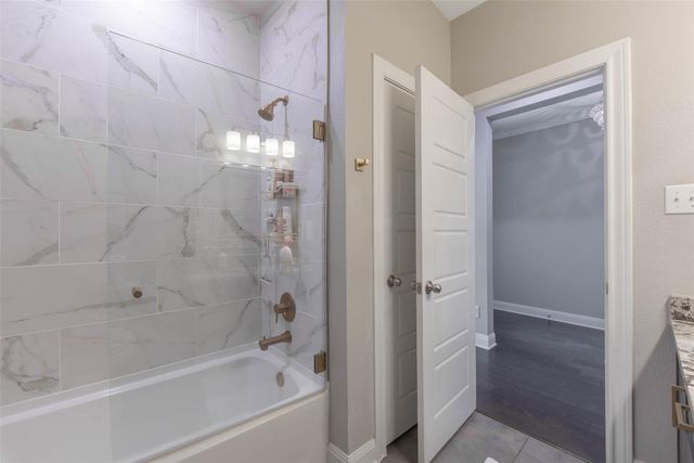 1612 Bovina DR, Leander, TX 78641