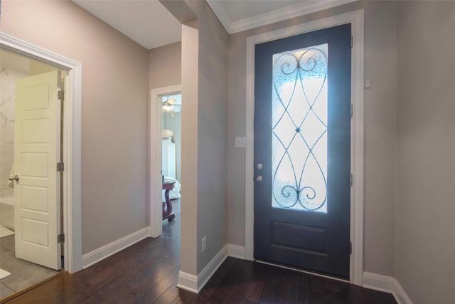 1612 Bovina DR, Leander, TX 78641