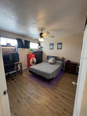 1836 WARRINGWOOD DRIVE B4, Orlando, FL 32839