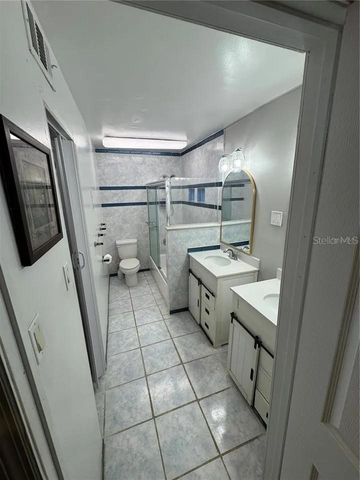 1836 WARRINGWOOD DRIVE B4, Orlando, FL 32839