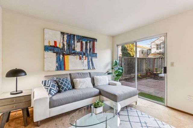 1152 Old Alameda Pt, Alameda, CA 94502