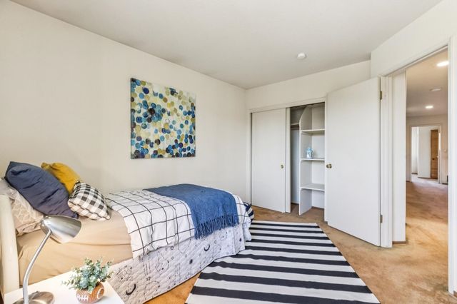 1152 Old Alameda Pt, Alameda, CA 94502