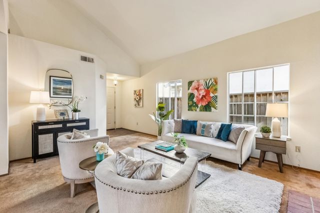 1152 Old Alameda Pt, Alameda, CA 94502