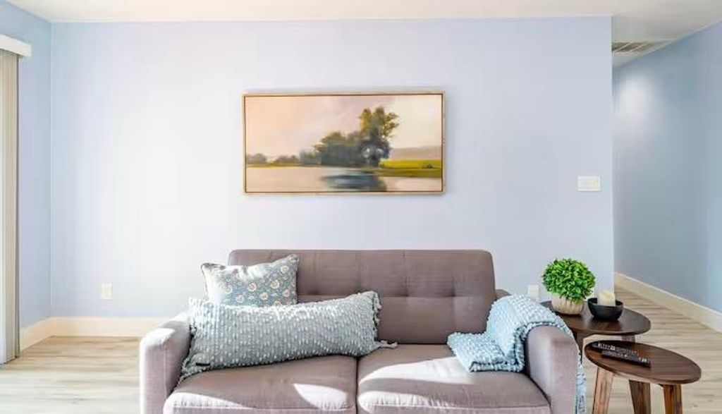 Image 12 of property listing at 40202 Hillsborough Loop, Oakhurst, CA 93644