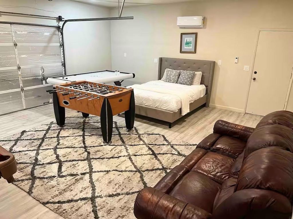 Image 32 of property listing at 40202 Hillsborough Loop, Oakhurst, CA 93644