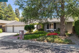 3245 Newport Court, Walnut Creek, CA 94598