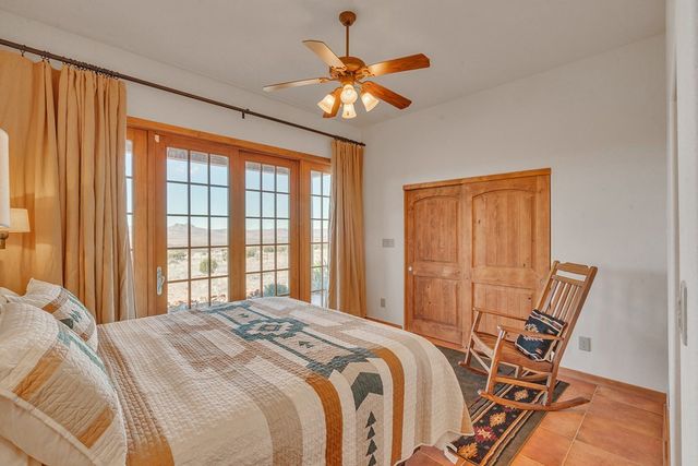 128 High Lonesome, Alpine, TX 79830