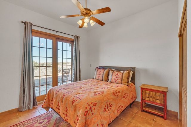 128 High Lonesome, Alpine, TX 79830