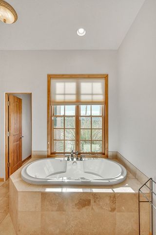 128 High Lonesome, Alpine, TX 79830