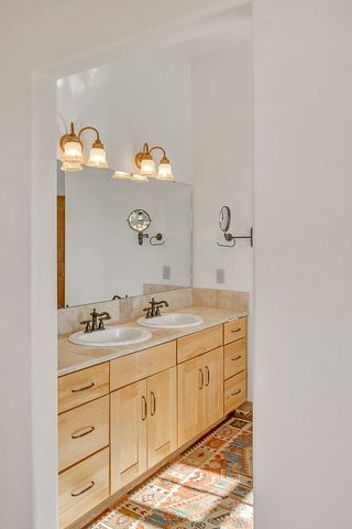 128 High Lonesome, Alpine, TX 79830