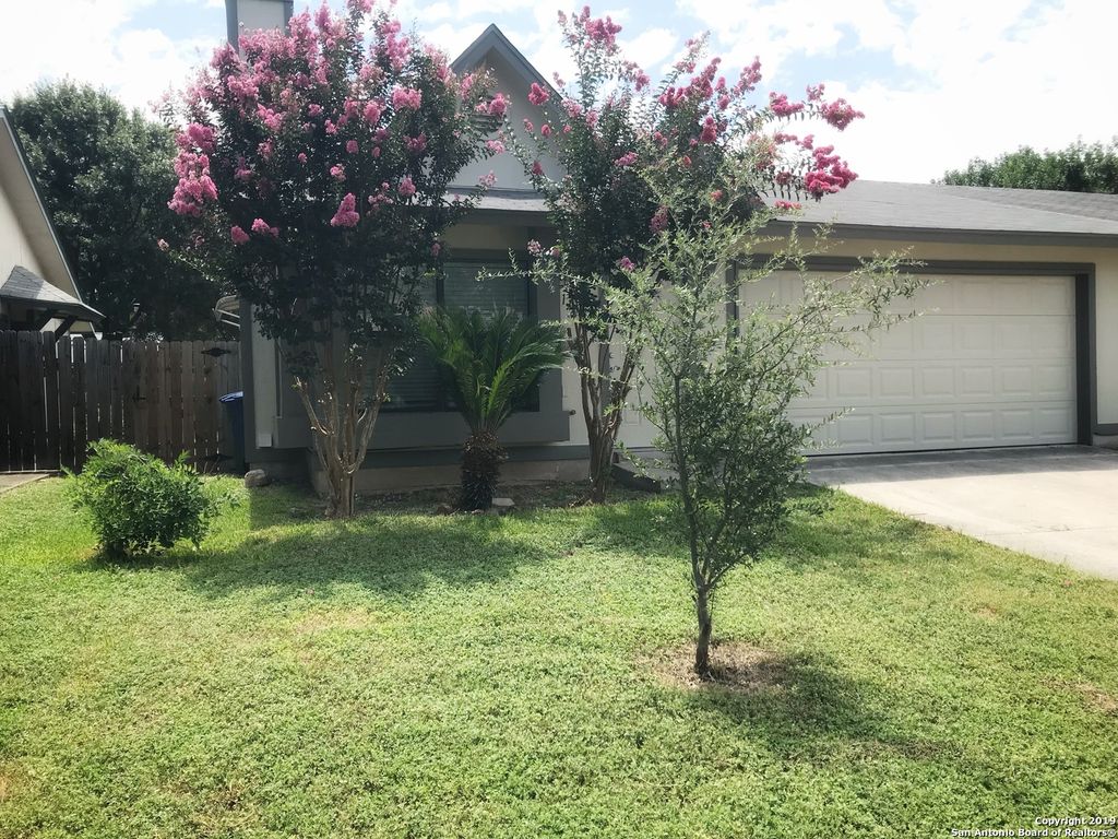 11730 SPRING SONG DR, San Antonio, TX 78249