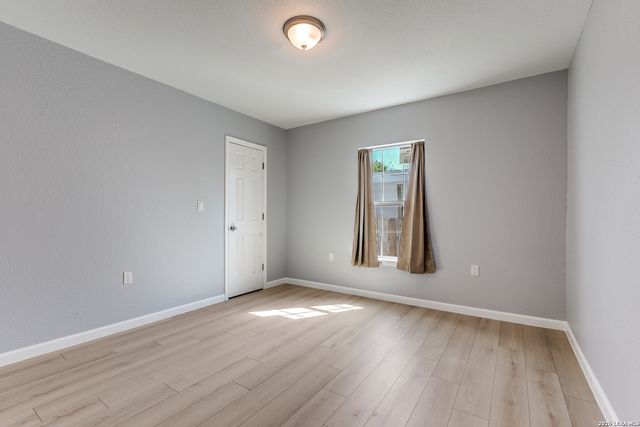 2371 Burnet, San Antonio, TX 78202