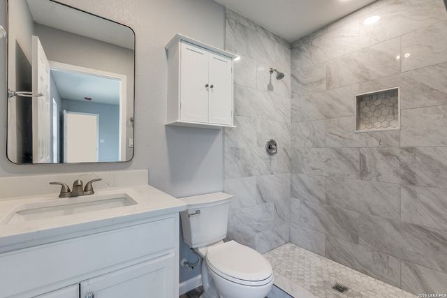 2371 Burnet, San Antonio, TX 78202