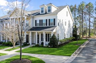 1050 Perdue Drive, Chapel Hill, NC 27517