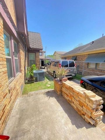 1433 Munger Street, Houston, TX 77023