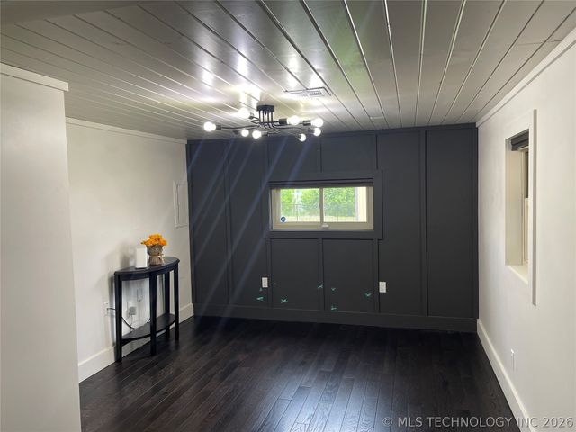 501 N Dorothy Avenue, Claremore, OK 74017