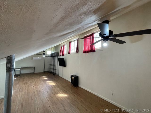 501 N Dorothy Avenue, Claremore, OK 74017