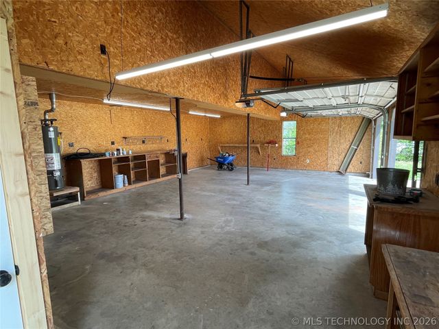 501 N Dorothy Avenue, Claremore, OK 74017