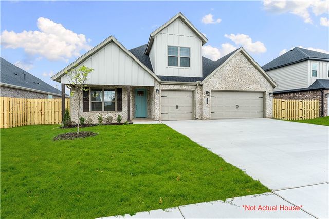 814 Dolcetto Street, Tontitown, AR 72762