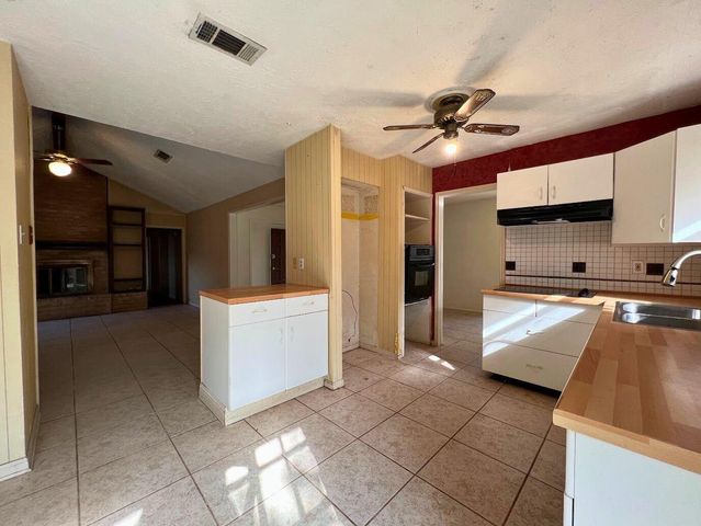 12875 Westella Drive, Houston, TX 77077