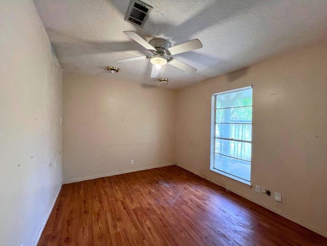 12875 Westella Drive, Houston, TX 77077