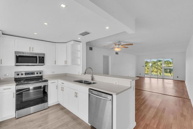 2505 Antigua Terrace E3, Coconut Creek, FL 33066