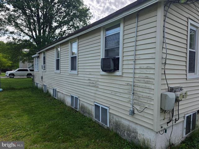 301 FRANKLIN ST, Croydon, PA 19021