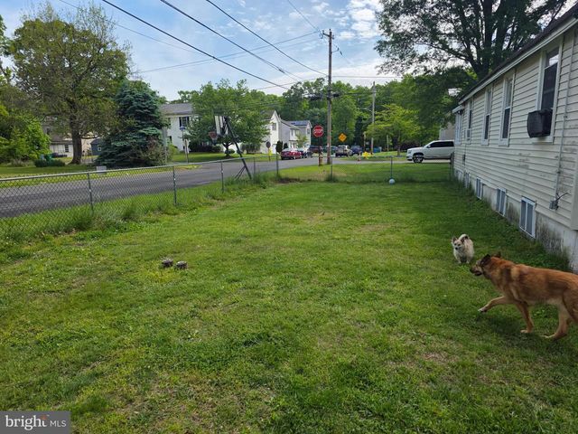301 FRANKLIN ST, Croydon, PA 19021