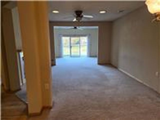 7445 Timber Crest Drive S, Cottage Grove, MN 55016